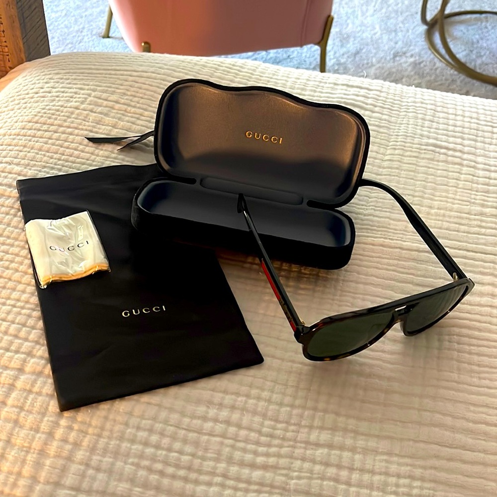 Gucci aviators mens